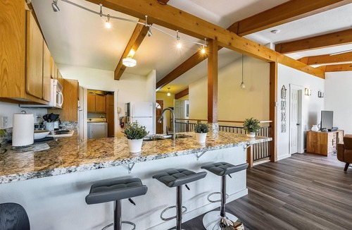 Kings Beach House | Lake View, Short Drive to Beach, Pool Table, Dogs Ok- Kings Beach Lookout