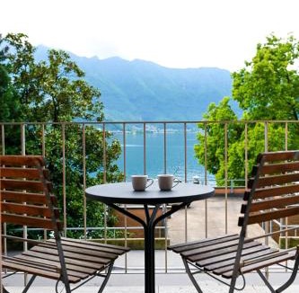 Melide Apartment | Lake View Suite 86 in Melide