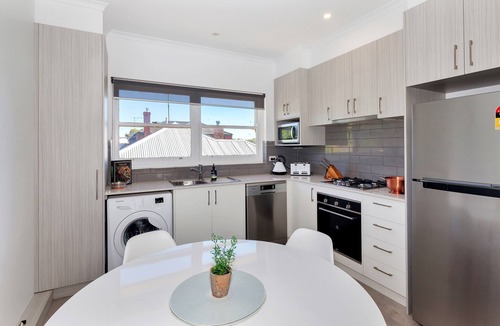 Lake Wendouree Apartment | Lake Wendouree Luxury Apartments