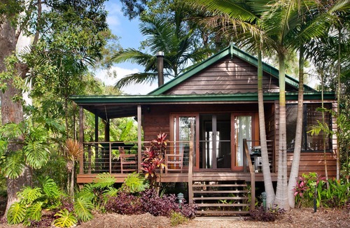 Peregian Beach Cottage | Lake Weyba Cottages
