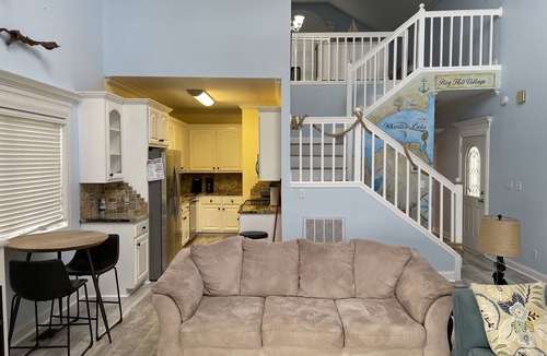 Athens House | Lake Wheeler waterfront home with panoramic views