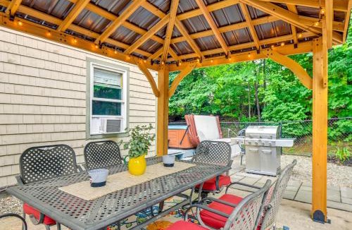 Moultonborough House | Lake Winnipesaukee Getaway with Private Beach Access