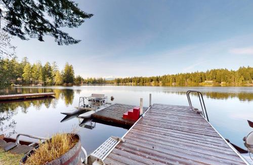 Mason County House | Lake Wooten Cabin