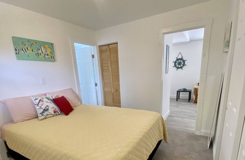 Mango Groves Cottage | Lake Worth Beach Cottage
