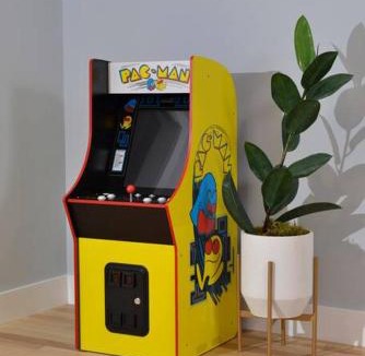 Billerica Villa | LakeAccess 4 Bed 3 Full Bath HOT TUB