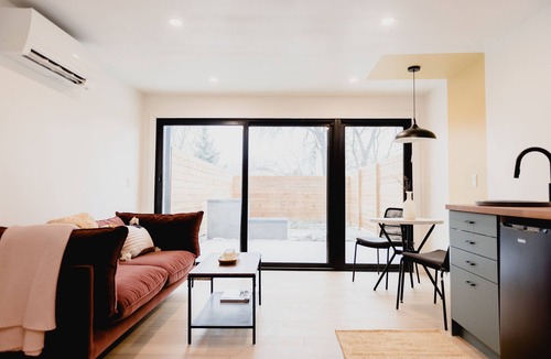 Cherry Valley Apartment | Lakecroft