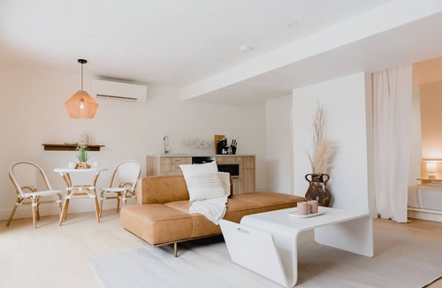 Cherry Valley Apartment | Lakecroft