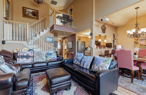 Vernon Condo | Lakefront 2BR Condo Across from Mtn Creek | Black Creek Sanctuary #09-23M