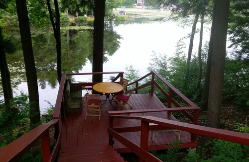 Rindge House | Lakefront 3BR Log Cabin w/Dock and Fire Pit