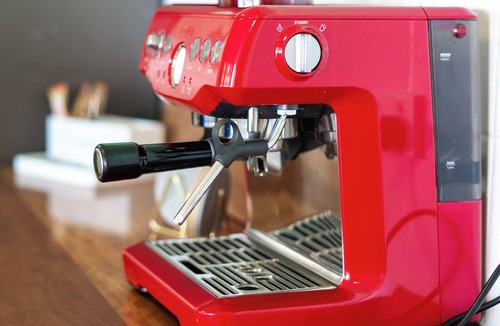 Tuggerawong House | Lakefront 4 Bedroom House