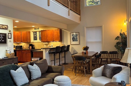Plymouth House | Lakefront 4BR3BA modern retreat with private dock, kayaks, firepit plus dogs OK