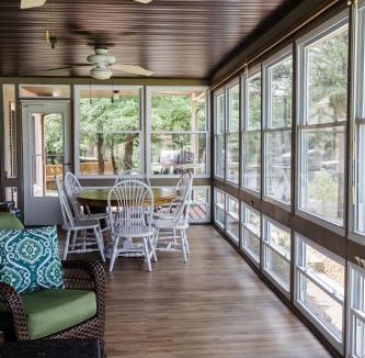 Wolf Creek House | Lakefront 5BR Dock, Kayaks, Hot Tub & Beach
