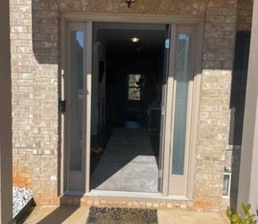 Conyers House | Lakefront 5BR New Home Relaxing and Peaceful