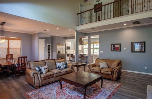 Burnet House | Lakefront 6BR Retreat w/Game Room