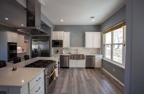 Burnet House | Lakefront 6BR Retreat w/Game Room