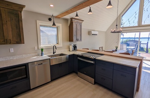 Duluth Cabin | Lakefront A-frame Cabin w/Sauna | Caribouyah!