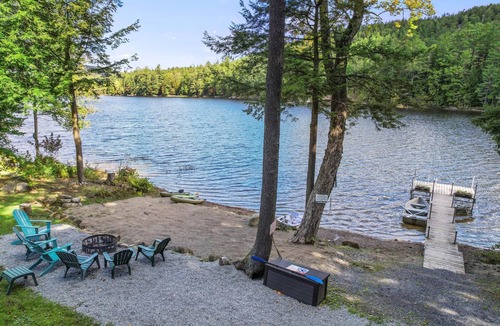 Chestertown House | Lakefront ADK home on 40 acres