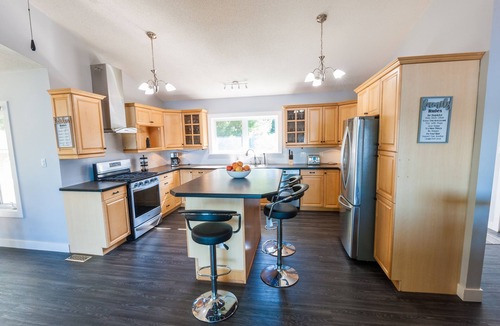 Dysart et al Cottage | Lakefront, Amazing view Cottage beside Haliburton city