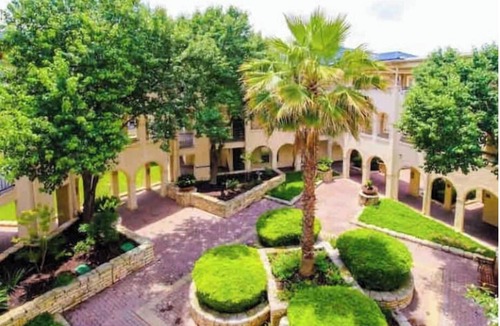 Highland Lake Estates Apartment | Lakefront Austin Hill Country Island @ Lake Travisnn