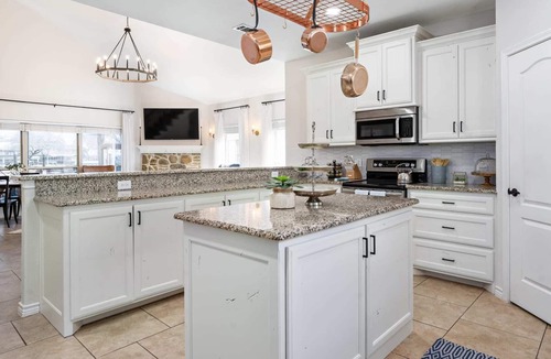Mabank House | Lakefront Bliss, Spa, Game Room, Boat & Jet Ski