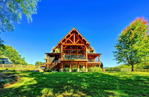 Livingston Cabin | Lakefront Boat Dock, Kayaks & Amazing Sunsets