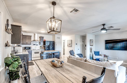 Hoyt Cabin | Lakefront, Boat Slip, Sandy Beach, 2 Living Rooms. Sleeps 12. Dates Available!