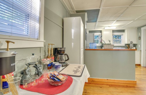 Smithfield Cabin | Lakefront Cabin ~ 14 Mi to Waterville!