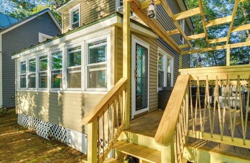 Smithfield Cabin | Lakefront Cabin ~ 14 Mi to Waterville!