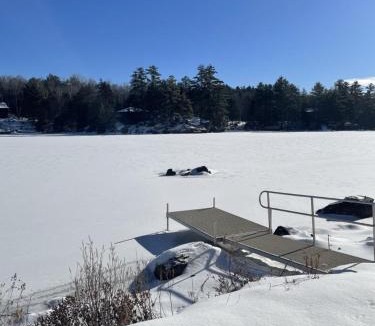 Stoddard House | Lakefront Cabin 314 Shoreline