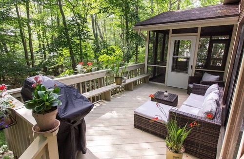 Gouldsboro Cabin | Lakefront Cabin in Poconos Mountain Resort