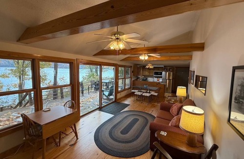 Silver Bay Cottage | Lakefront Cabin on Lake George (Silver Bay)