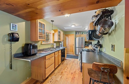 Forestport Cabin | Lakefront Cabin on Otter Lake w/Dock & Canoes