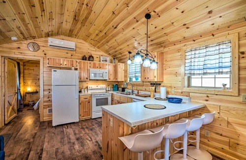 Cub Run House | Lakefront Cabin Private Dock, Trails, Cave, Etc!