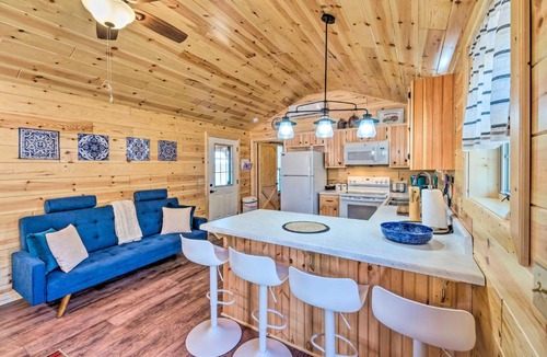 Cub Run House | Lakefront Cabin Private Dock, Trails, Cave, Etc!