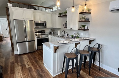 Benson Cabin | Lakefront Cabin