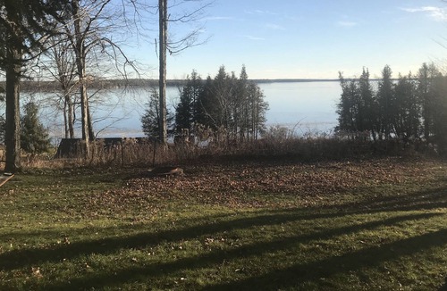 McMillan House | Lakefront Cabin