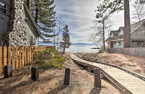 Tahoe Vista Cabin | Lakefront Cabin w/Beach Access: 8 Mi to Northstar