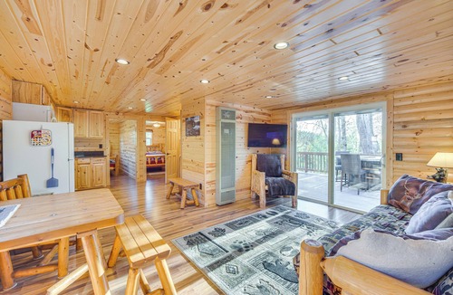 Markville Cabin | Lakefront Cabin w/Dock, Fire Pits in Danbury!