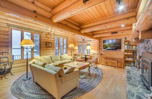 Webster House | Lakefront Cabin w/Sauna & Dock in Webster!