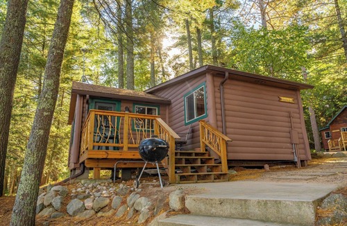Orr Cabin | Lakefront Cabin with Shared Dock (Pet-Friendly)