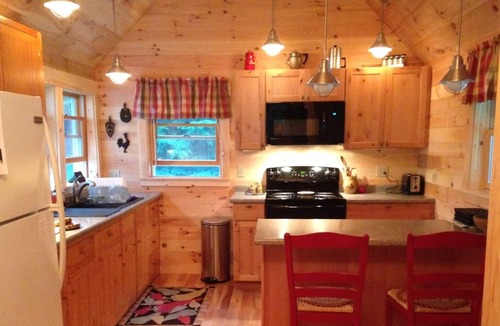 Rome Cottage | Lakefront camp on Great Pond