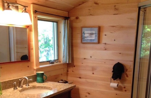 Rome Cottage | Lakefront camp on Great Pond