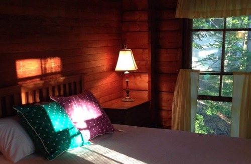 Rome Cottage | Lakefront camp on Great Pond