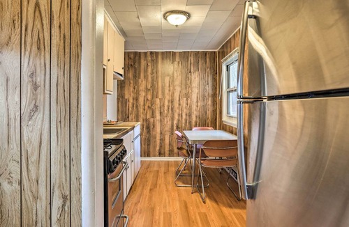 Ellenville Cabin | Lakefront Catskills Cabin w/ Shared Fire Pit