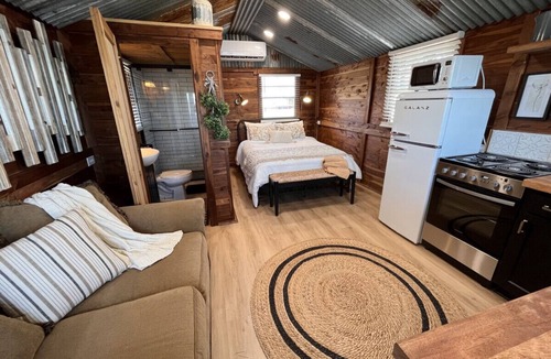 Hemphill Cabin | Lakefront Cedar Cabin on Toledo Bend w/pier, boat ramp, firepit, grill,Pets OK