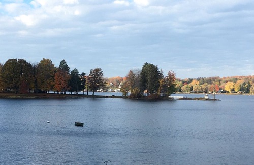 Fair Haven House | Lakefront chalet with beautiful views on Fairhaven Bay