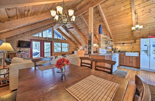 Elmira House | Lakefront Community w/pool, near golf