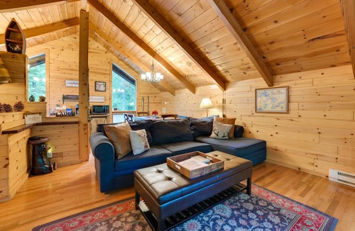 Elmira House | Lakefront Community w/pool, near golf