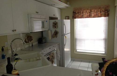 Branson Condo | Lakefront Condo on Beautiful Lake Taneycomo with Amenities!