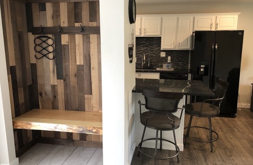 Polson House | Lakefront Condo on Flathead Lake